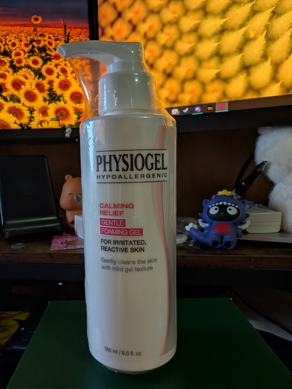 Physiogel Calming Relief Gentle Foaming Gel